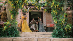extant_GameOfThrones_6x01-TheRedWoman_2663