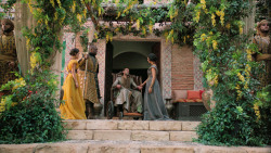 extant_GameOfThrones_6x01-TheRedWoman_2675