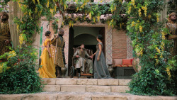 extant_GameOfThrones_6x01-TheRedWoman_2676