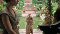 extant_GameOfThrones_6x01-TheRedWoman_2691