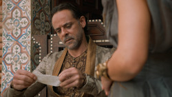 extant_GameOfThrones_6x01-TheRedWoman_2716