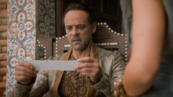 extant_GameOfThrones_6x01-TheRedWoman_2727