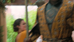 extant_GameOfThrones_6x01-TheRedWoman_2731