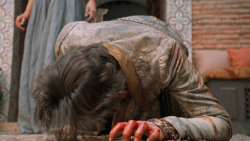 extant_GameOfThrones_6x01-TheRedWoman_2785