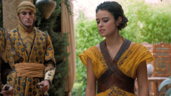 extant_GameOfThrones_6x01-TheRedWoman_2794