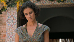 extant_GameOfThrones_6x01-TheRedWoman_2802