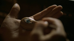 extant_GameOfThrones_6x01-TheRedWoman_2862