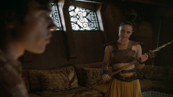 extant_GameOfThrones_6x01-TheRedWoman_2898