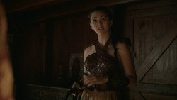 extant_GameOfThrones_6x01-TheRedWoman_2905