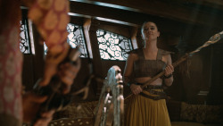 extant_GameOfThrones_6x01-TheRedWoman_2910
