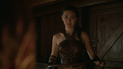 extant_GameOfThrones_6x01-TheRedWoman_2917