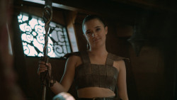 extant_GameOfThrones_6x01-TheRedWoman_2924