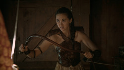extant_GameOfThrones_6x01-TheRedWoman_2935