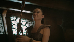 extant_GameOfThrones_6x01-TheRedWoman_2948
