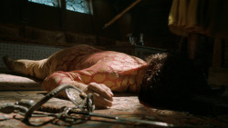 extant_GameOfThrones_6x01-TheRedWoman_2966