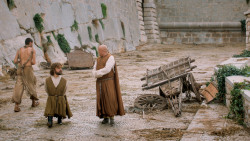 extant_GameOfThrones_6x01-TheRedWoman_2984