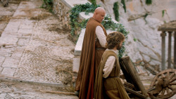 extant_GameOfThrones_6x01-TheRedWoman_3007