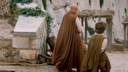 extant_GameOfThrones_6x01-TheRedWoman_3010