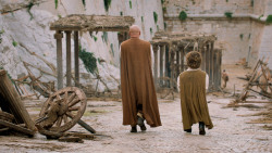 extant_GameOfThrones_6x01-TheRedWoman_3020