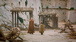 extant_GameOfThrones_6x01-TheRedWoman_3033