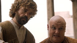 extant_GameOfThrones_6x01-TheRedWoman_3073