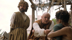 extant_GameOfThrones_6x01-TheRedWoman_3084