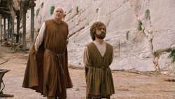 extant_GameOfThrones_6x01-TheRedWoman_3122
