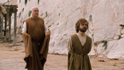extant_GameOfThrones_6x01-TheRedWoman_3126