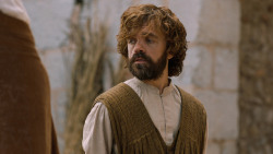 extant_GameOfThrones_6x01-TheRedWoman_3150