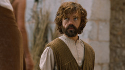 extant_GameOfThrones_6x01-TheRedWoman_3152