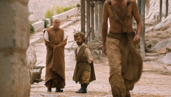 extant_GameOfThrones_6x01-TheRedWoman_3158