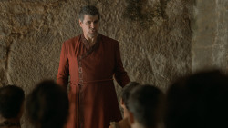 extant_GameOfThrones_6x01-TheRedWoman_3202