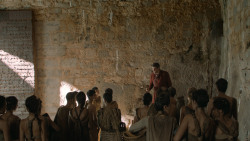 extant_GameOfThrones_6x01-TheRedWoman_3217