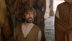 extant_GameOfThrones_6x01-TheRedWoman_3230