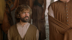 extant_GameOfThrones_6x01-TheRedWoman_3231