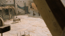 extant_GameOfThrones_6x01-TheRedWoman_3238