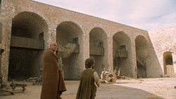 extant_GameOfThrones_6x01-TheRedWoman_3245