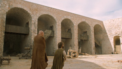 extant_GameOfThrones_6x01-TheRedWoman_3248