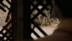 extant_GameOfThrones_6x01-TheRedWoman_3259