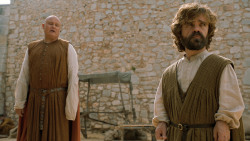 extant_GameOfThrones_6x01-TheRedWoman_3286