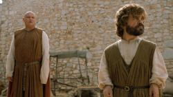 extant_GameOfThrones_6x01-TheRedWoman_3289