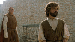 extant_GameOfThrones_6x01-TheRedWoman_3314