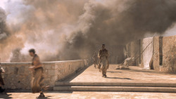 extant_GameOfThrones_6x01-TheRedWoman_3334