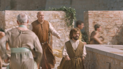 extant_GameOfThrones_6x01-TheRedWoman_3340
