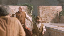 extant_GameOfThrones_6x01-TheRedWoman_3342