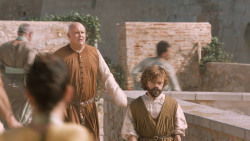 extant_GameOfThrones_6x01-TheRedWoman_3344