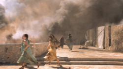 extant_GameOfThrones_6x01-TheRedWoman_3351