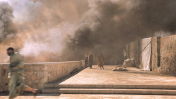 extant_GameOfThrones_6x01-TheRedWoman_3355