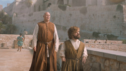 extant_GameOfThrones_6x01-TheRedWoman_3356