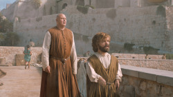 extant_GameOfThrones_6x01-TheRedWoman_3357